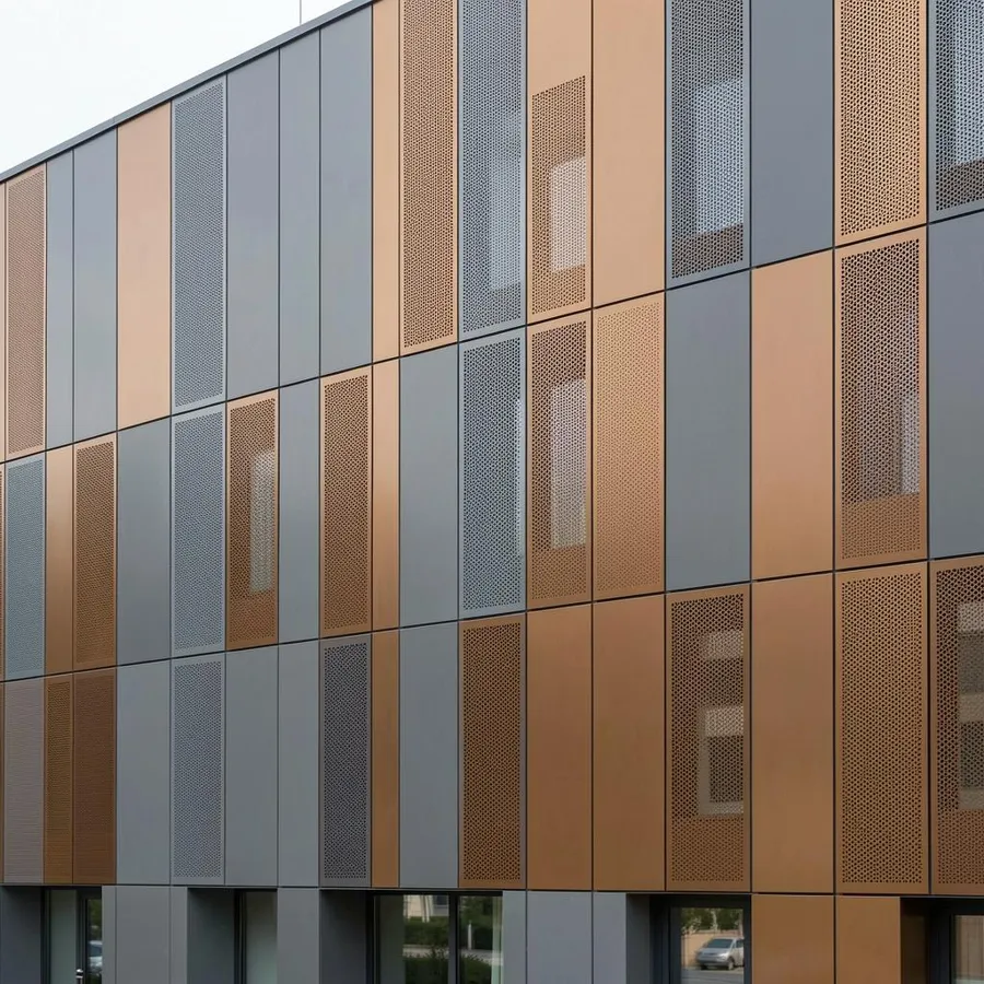 Painted aluminium sheet for facades